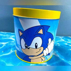 Sonic the Hedgehog - 3  Pair Men’s Crew Socks - BNIB 🦔🦊🥚